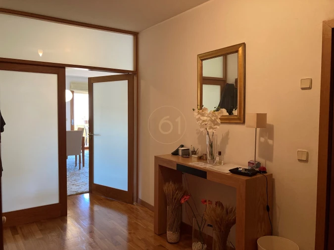 Apartamento T3 para Venda em Aldoar, Foz do Douro e Nevogilde Foto 36