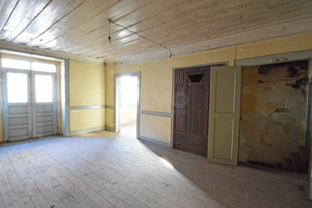 Moradia T0 para Venda em Teixoso e Sarzedo Foto 9