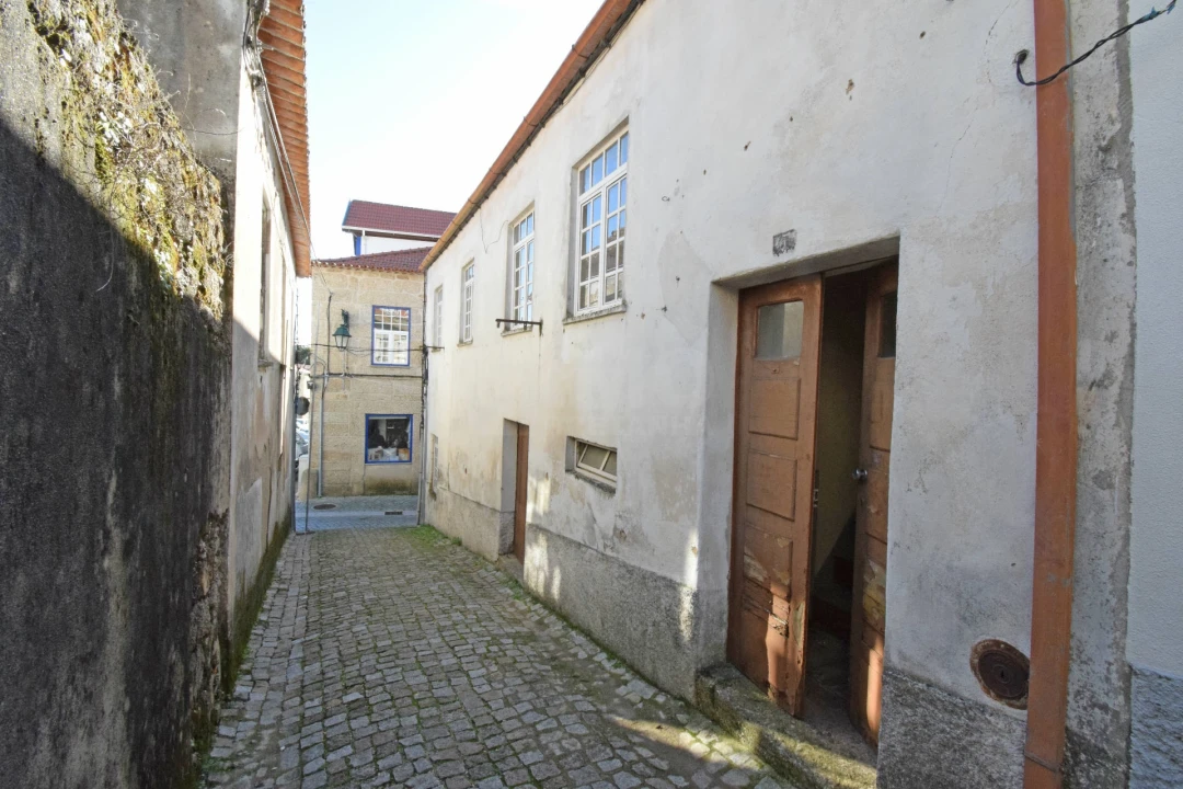 Moradia T0 para Venda em Teixoso e Sarzedo Foto 5