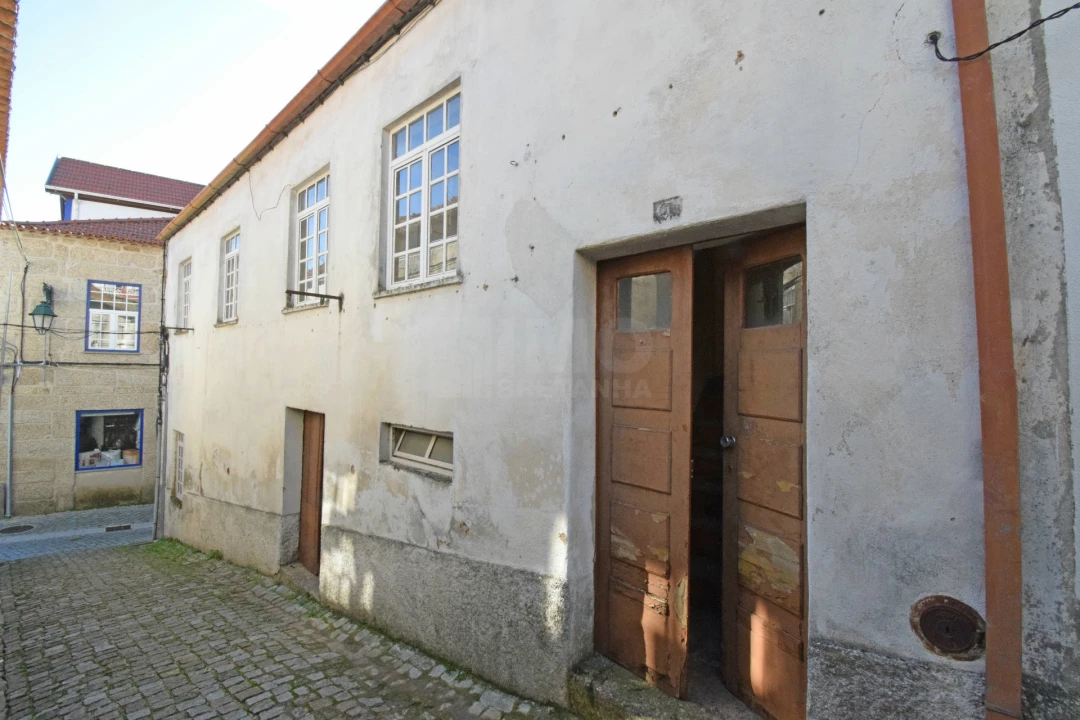 Moradia T0 para Venda em Teixoso e Sarzedo Foto 3