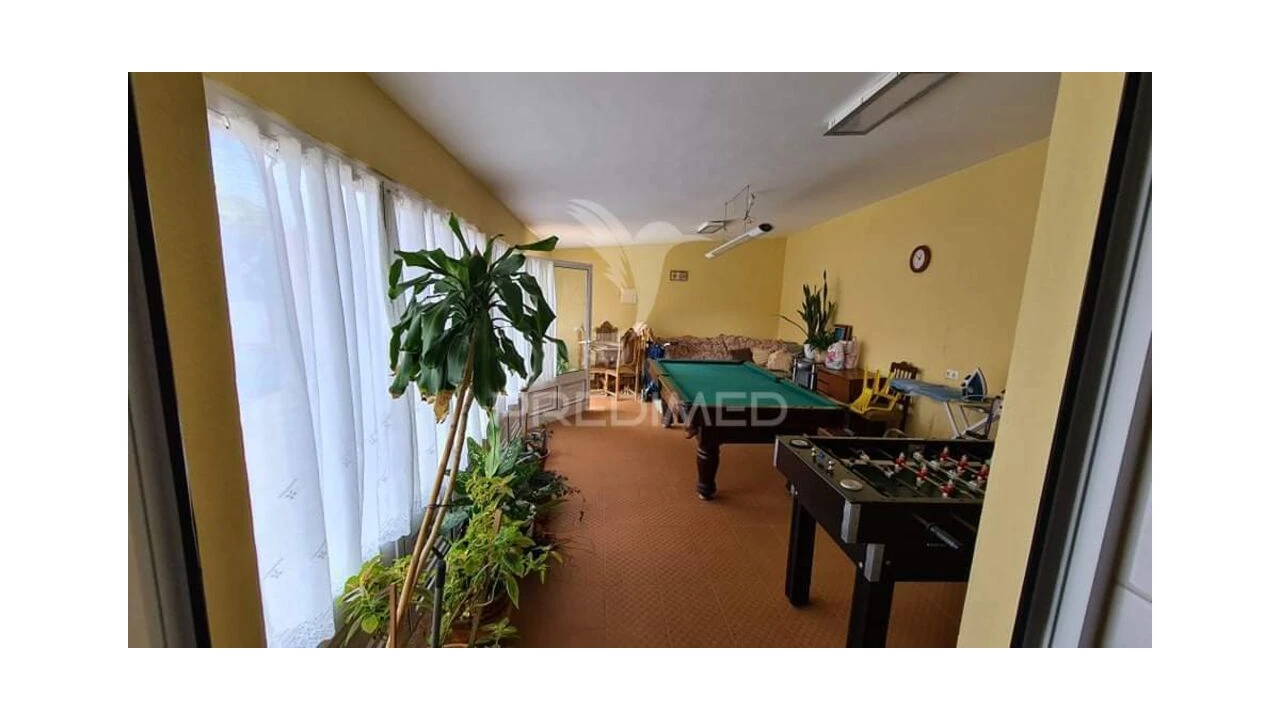 Moradia T4 para Venda em Porto Judeu Foto 16