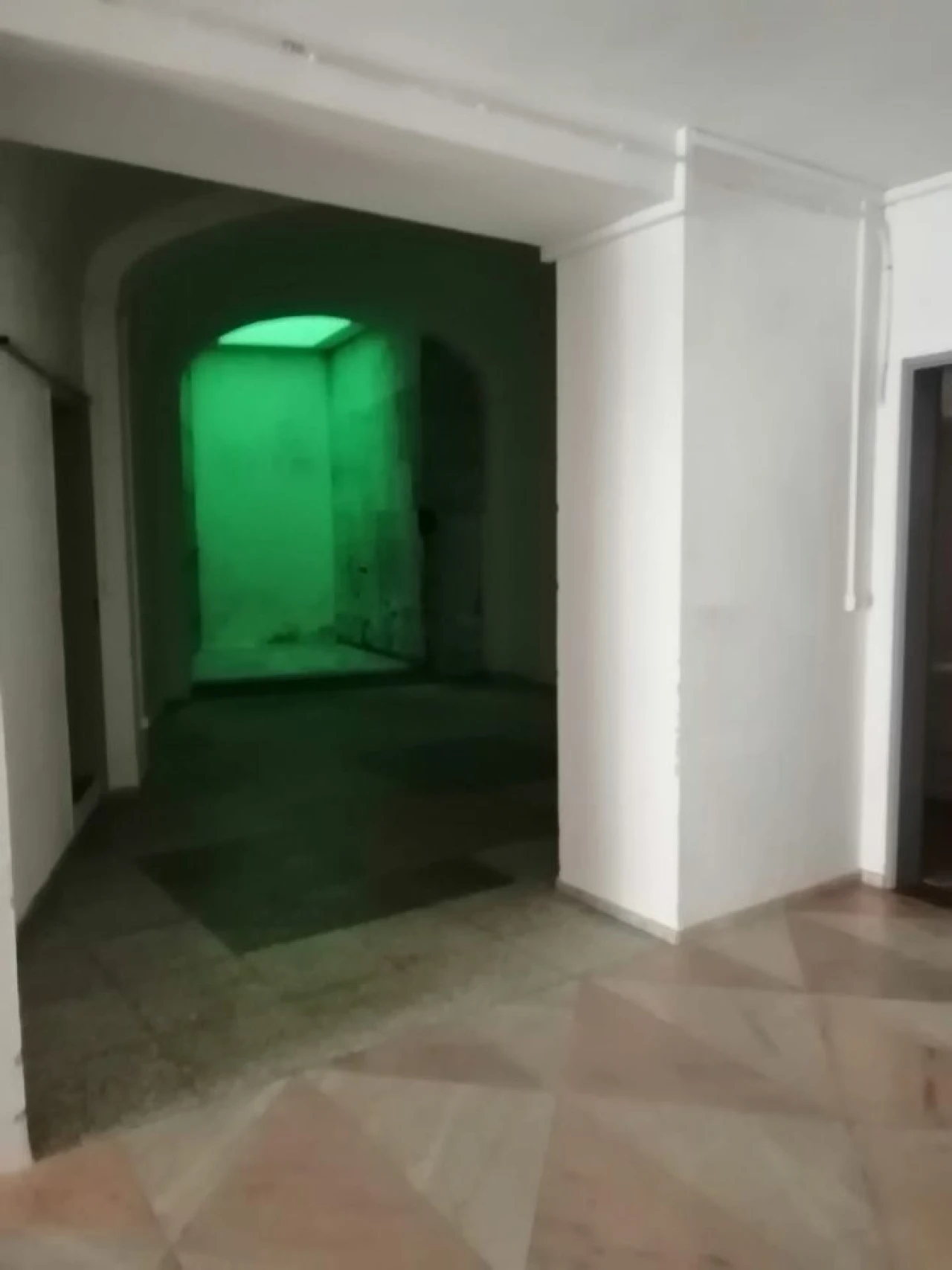 Loja para Arrendamento em Caia, São Pedro e Alcáçova Foto 15