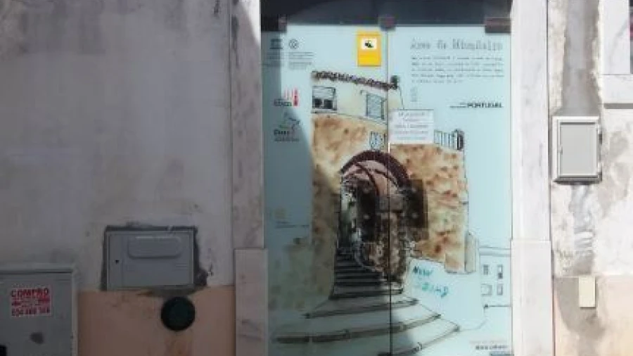 Loja para Arrendamento em Caia, São Pedro e Alcáçova