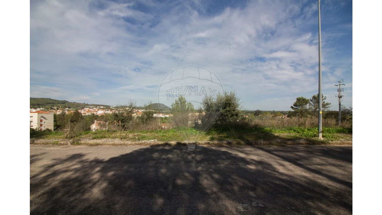 Terreno para Venda em Ota Foto 25