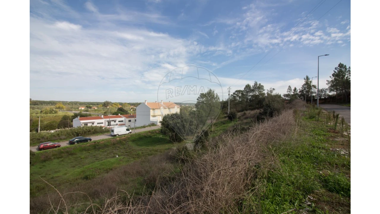 Terreno para Venda em Ota Foto 19