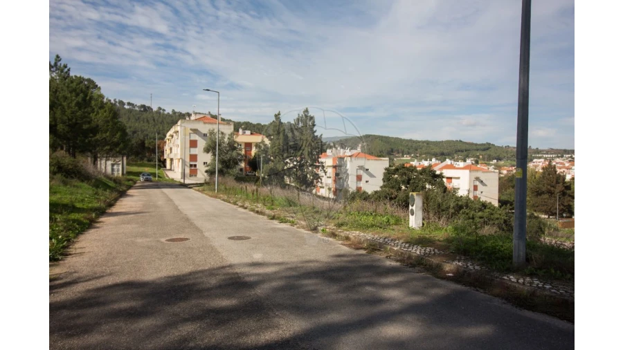 Terreno para Venda em Ota Foto 26