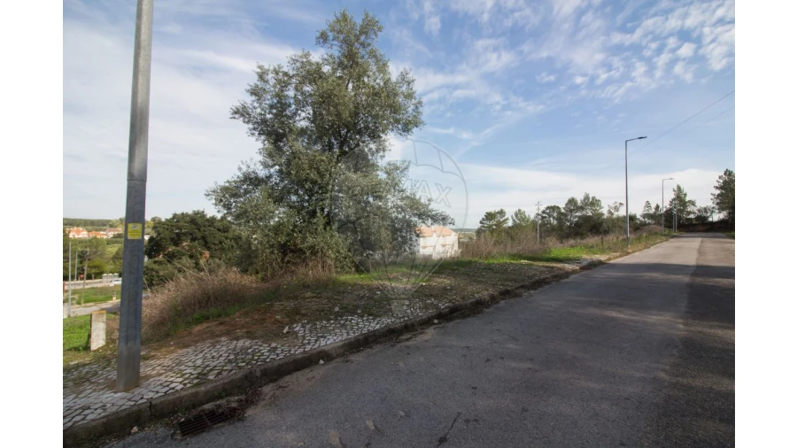 Terreno para Venda em Ota Foto 30