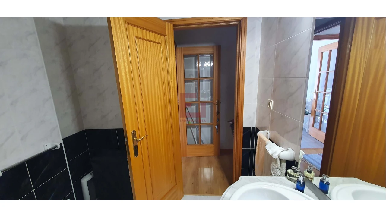 Apartamento T2 para Venda em Santa Marinha e São Pedro da Afurada Foto 13