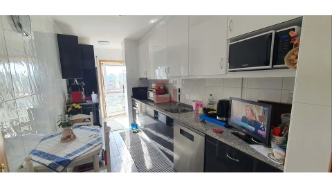 Apartamento T2 para Venda em Santa Marinha e São Pedro da Afurada