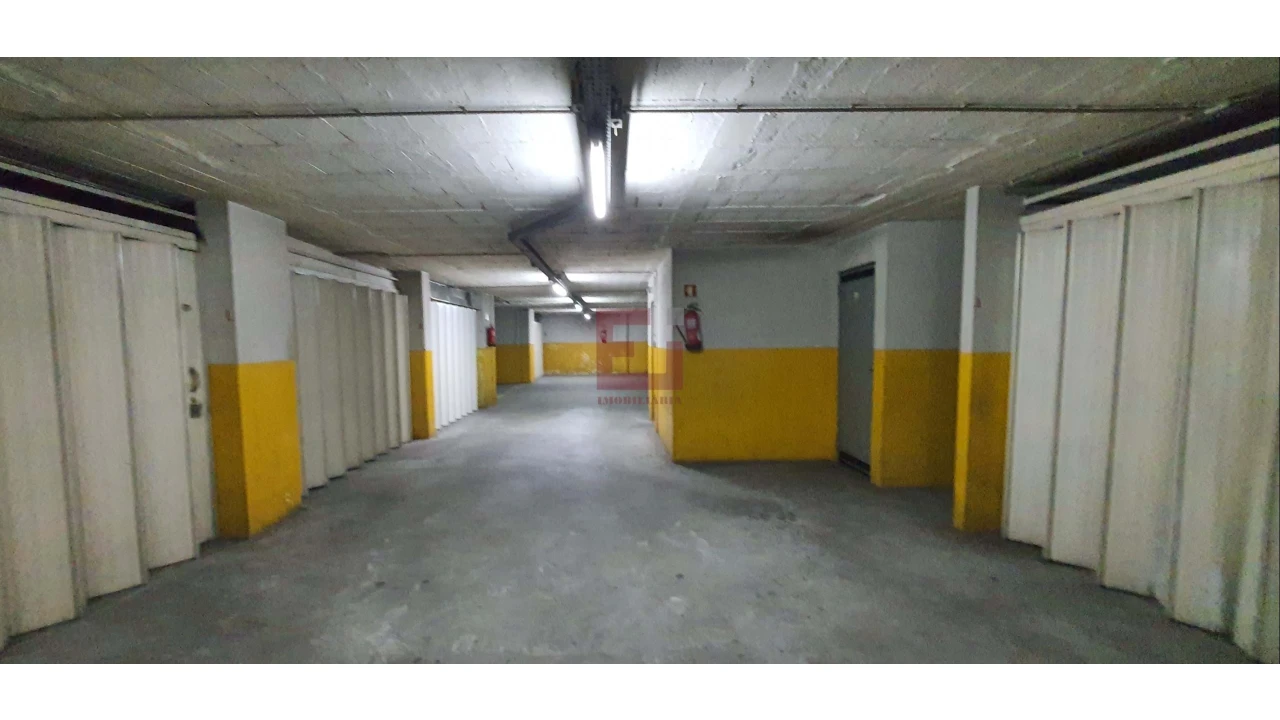 Apartamento T2 para Venda em Santa Marinha e São Pedro da Afurada Foto 18