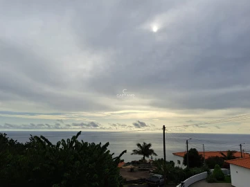 Terreno para Venda em Arco da Calheta
