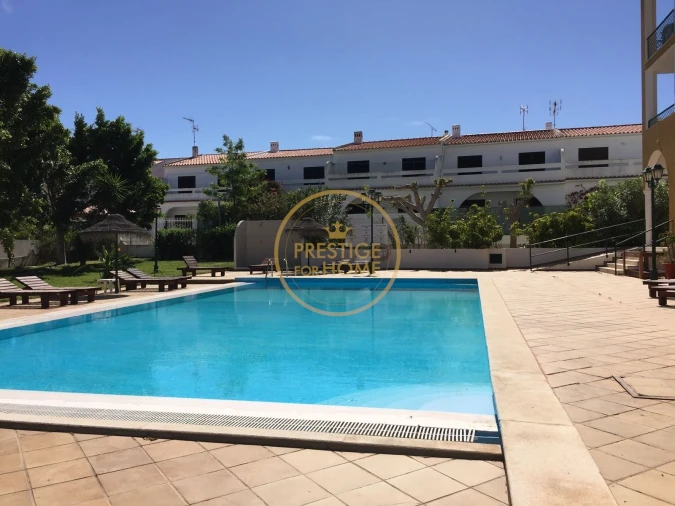 Apartamento T1 para Arrendamento em Altura Foto 1