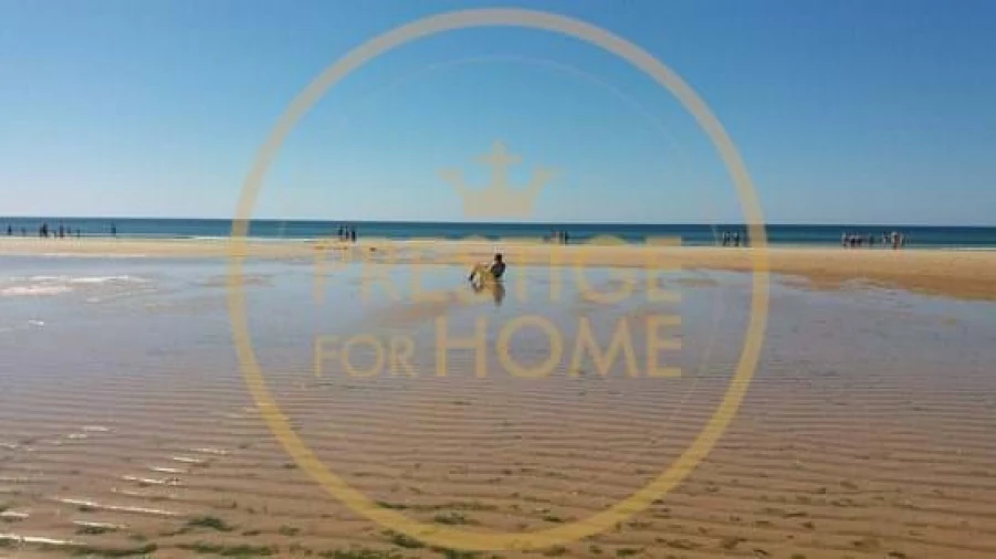 Apartamento T1 para Arrendamento em Altura Foto 11