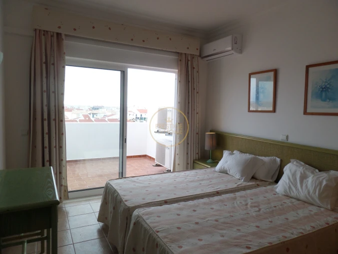 Apartamento T1 para Arrendamento em Altura Foto 5