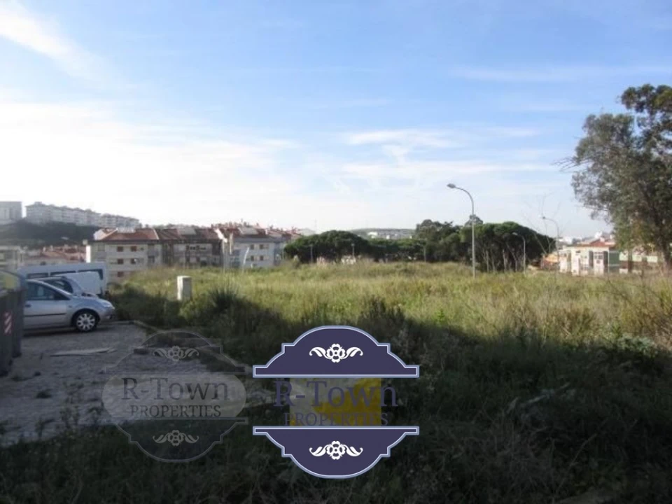 Terreno para Venda em Agualva e Mira-Sintra Foto 4