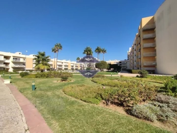 Apartamento T3 para Venda em Quarteira