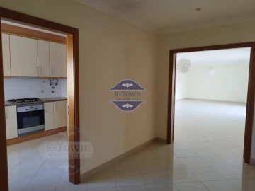 Apartamento T3 para Venda em Quarteira