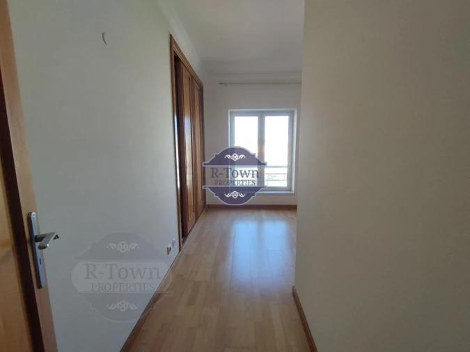 Apartamento T3 para Venda em Quarteira Foto 12