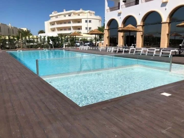 Negócio para Venda em Lagos (São Sebastião e Santa Maria)