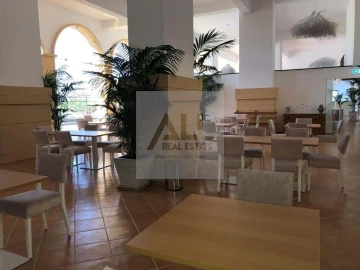 Negócio para Venda em Lagos (São Sebastião e Santa Maria)