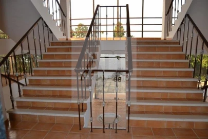 Negócio para Venda em Lagos (São Sebastião e Santa Maria)