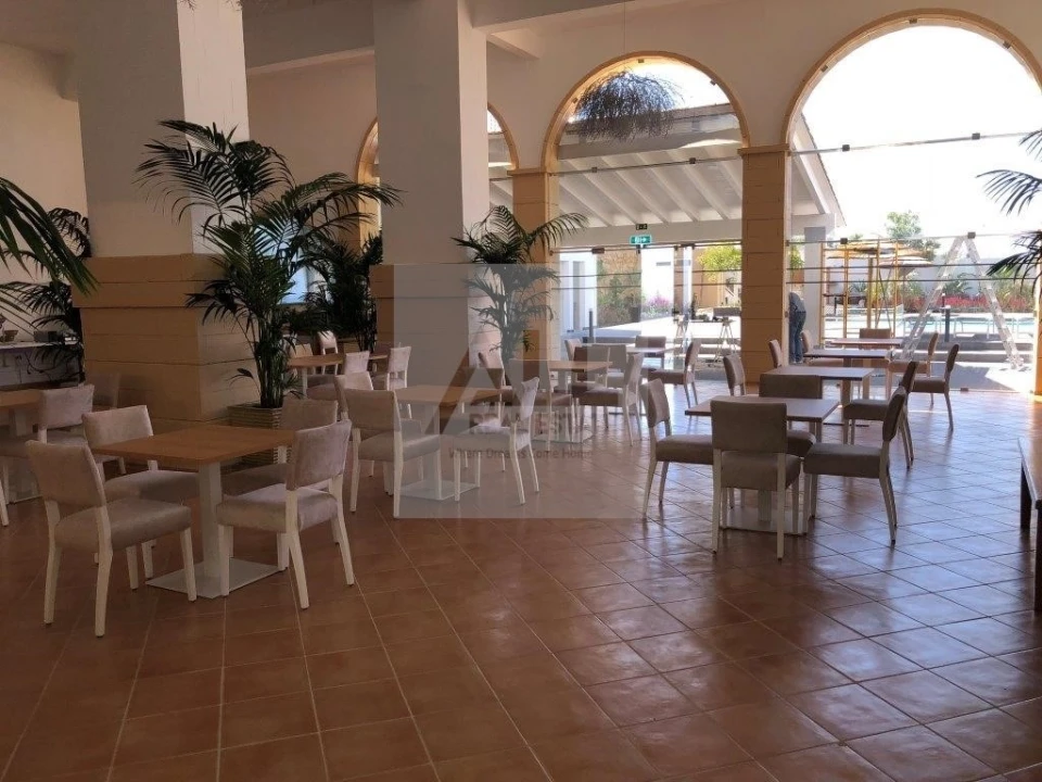 Negócio para Venda em Lagos (São Sebastião e Santa Maria) Foto 3