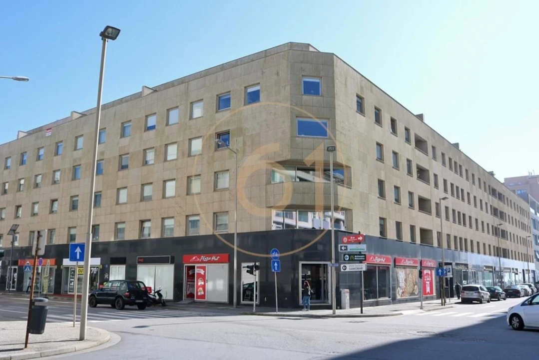 Negócio para Venda em Matosinhos e Leça da Palmeira Foto 1