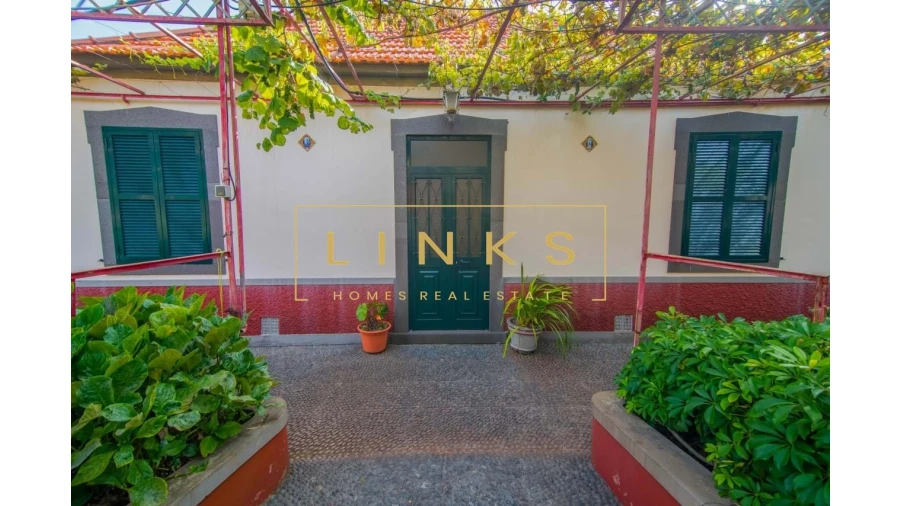 Quinta para Venda em Estreito de Camara de Lobos Foto 12