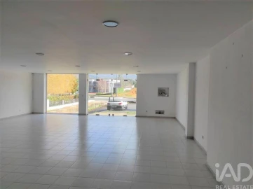 Negócio para Venda em Gandra e Taião
