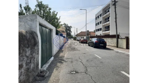 Terreno para Venda em Mafamude e Vilar do Paraíso