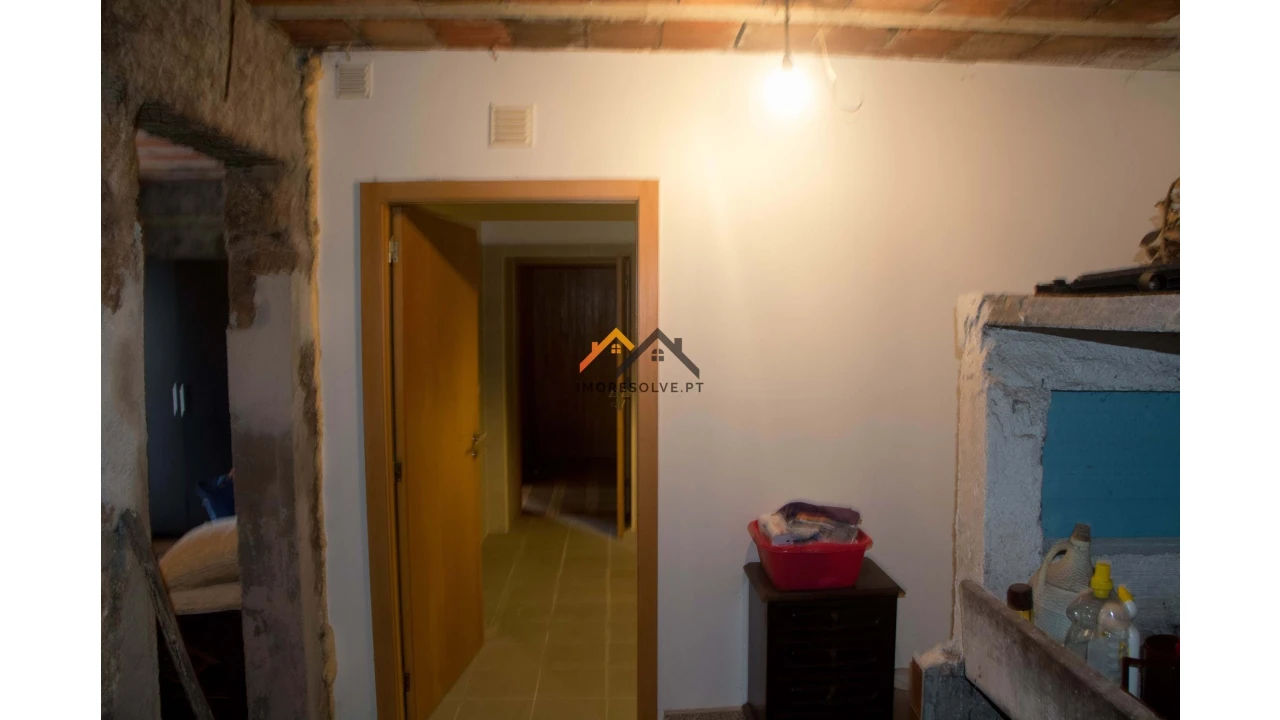 Moradia T4 para Venda em Vila de Punhe Foto 30