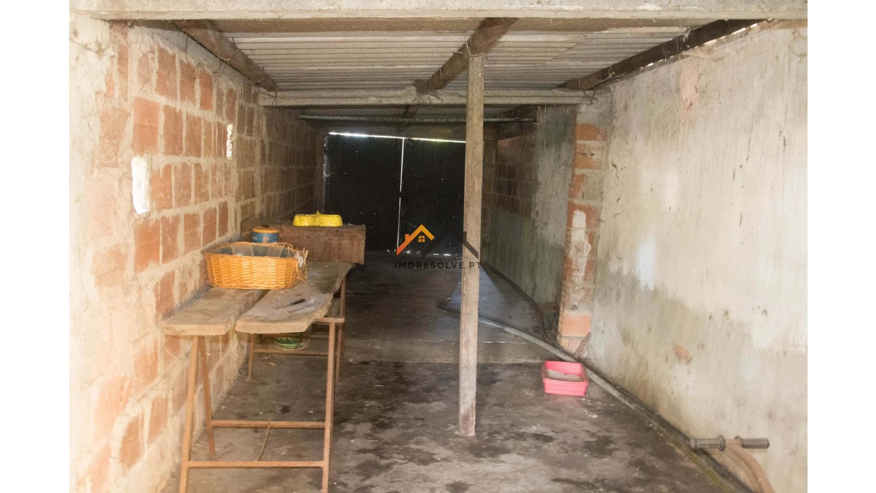 Moradia T4 para Venda em Vila de Punhe Foto 10