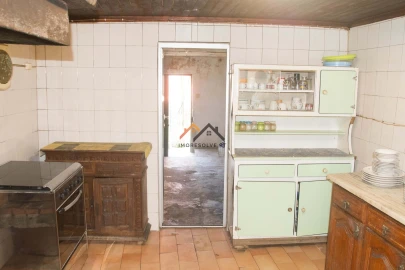 Moradia T4 para Venda em Vila de Punhe