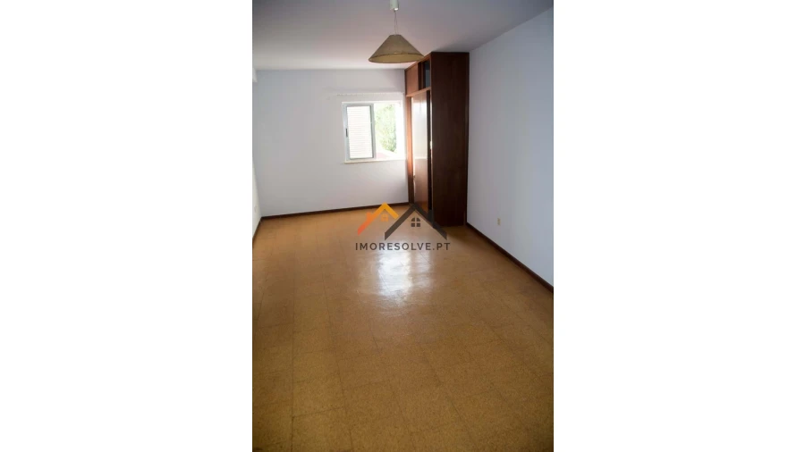 Moradia T4 para Venda em Vila de Punhe Foto 13