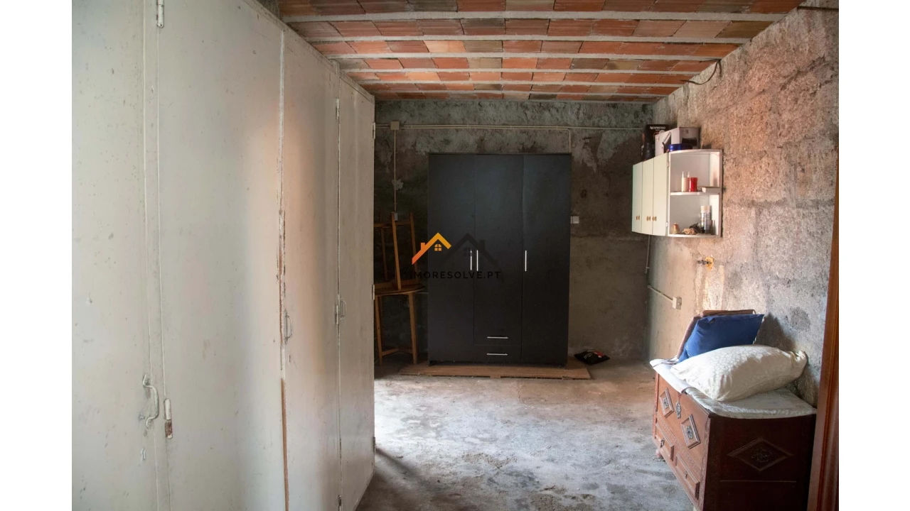 Moradia T4 para Venda em Vila de Punhe Foto 27