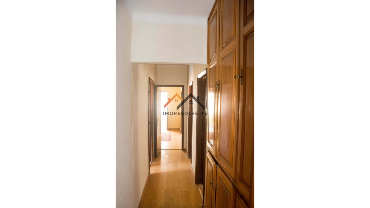 Moradia T4 para Venda em Vila de Punhe Foto 12