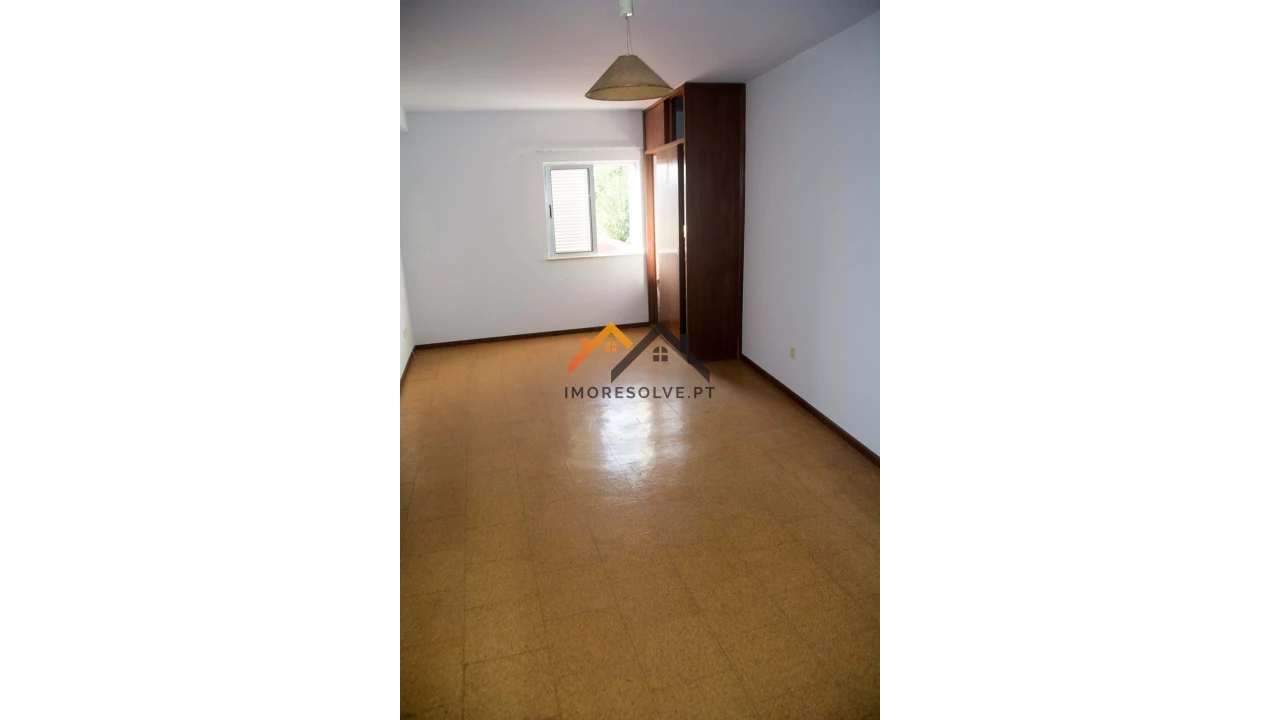 Moradia T4 para Venda em Vila de Punhe Foto 13