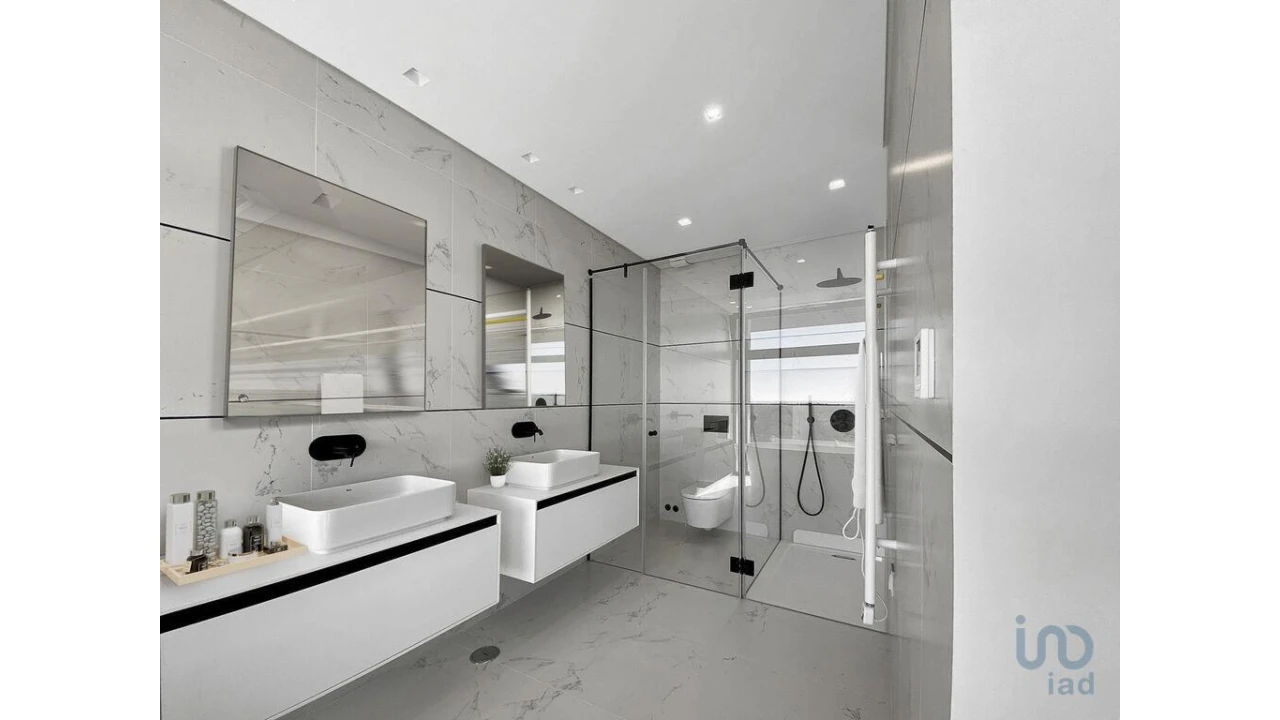 Moradia T6 para Venda em Vila Nova de Cacela Foto 13