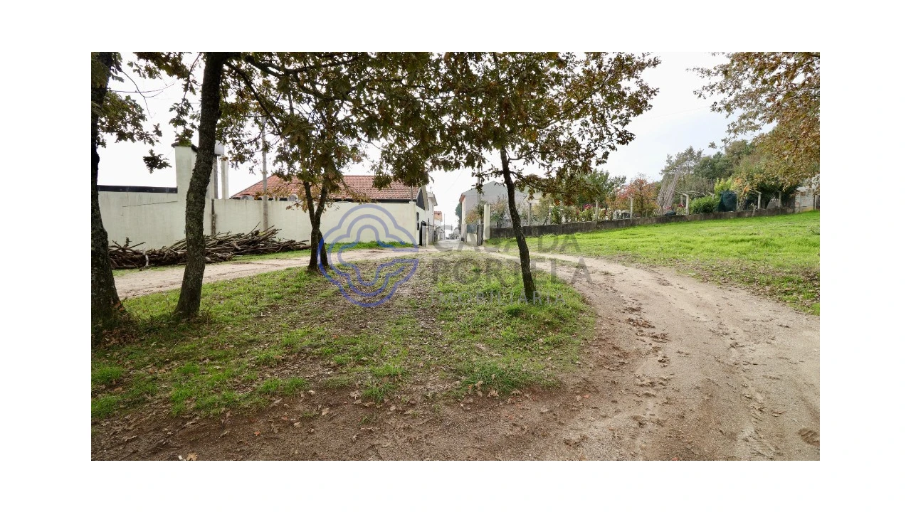 Terreno para Venda em Gestaço Foto 3