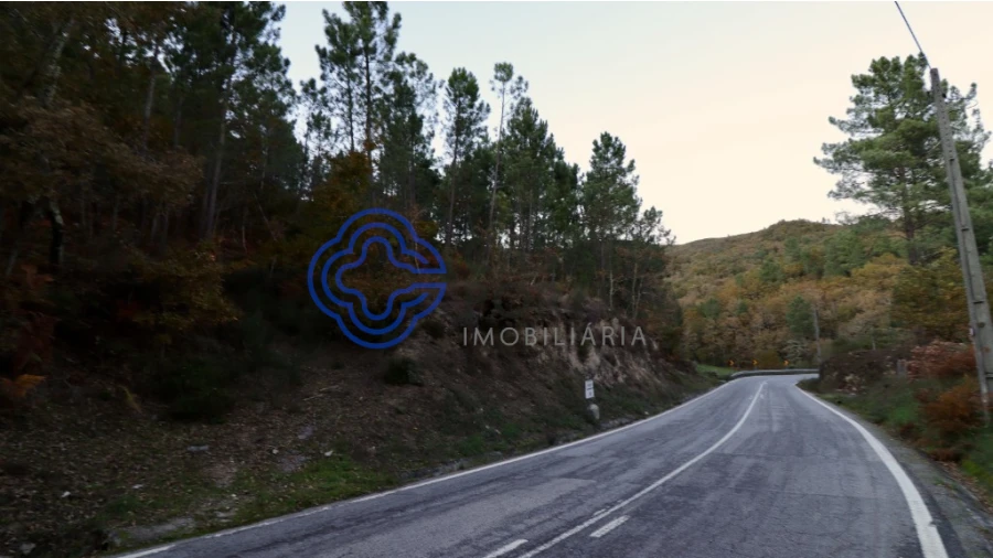 Terreno para Venda em Campelo e Ovil Foto 5