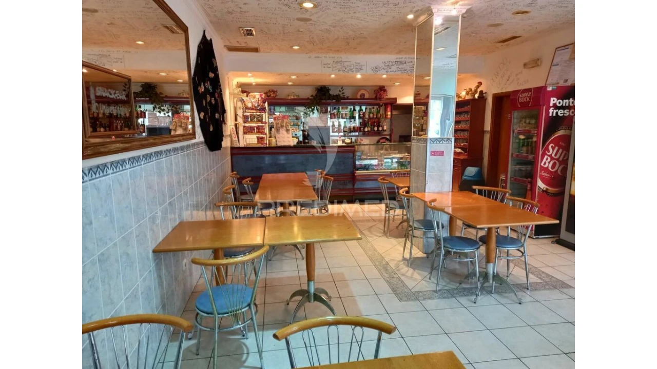 Loja para Venda em Beja (Santiago Maior e São João Baptista) Foto 4