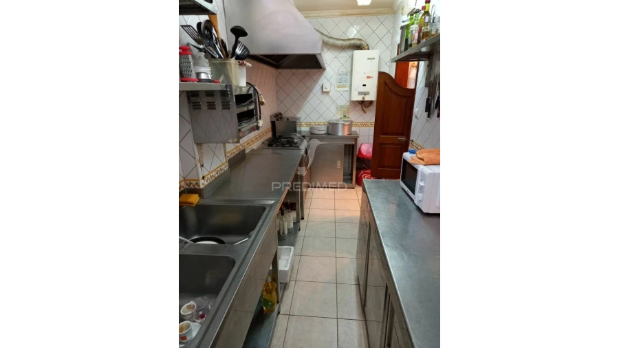 Loja para Venda em Beja (Santiago Maior e São João Baptista) Foto 9