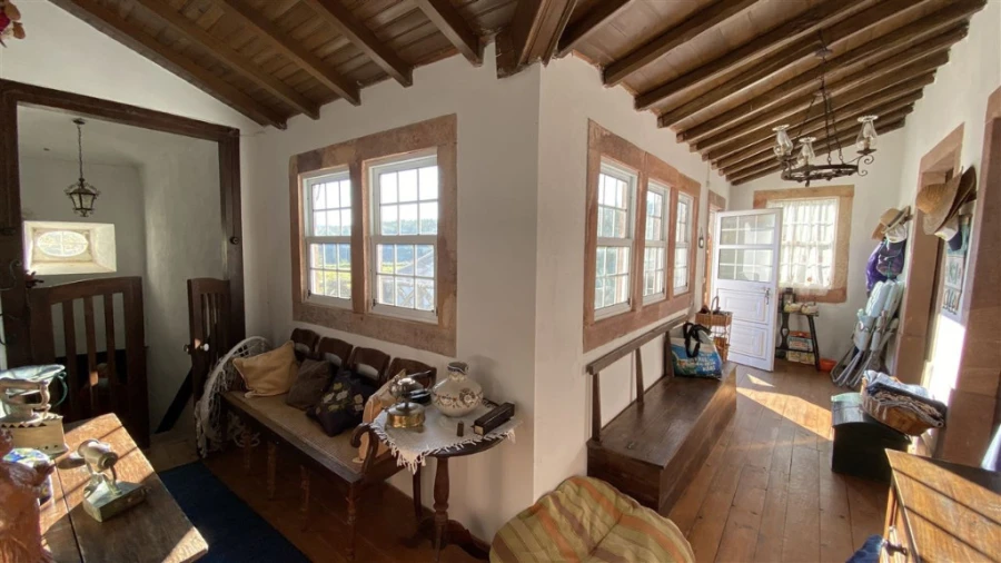 Quinta T6 para Venda em Lavegadas Foto 5