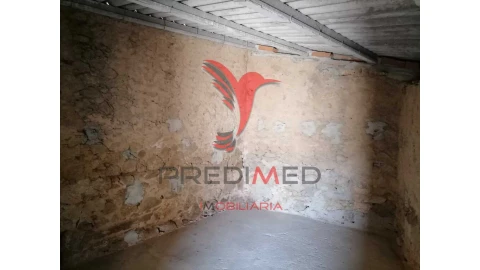 Moradia T3 para Venda em Alagoa