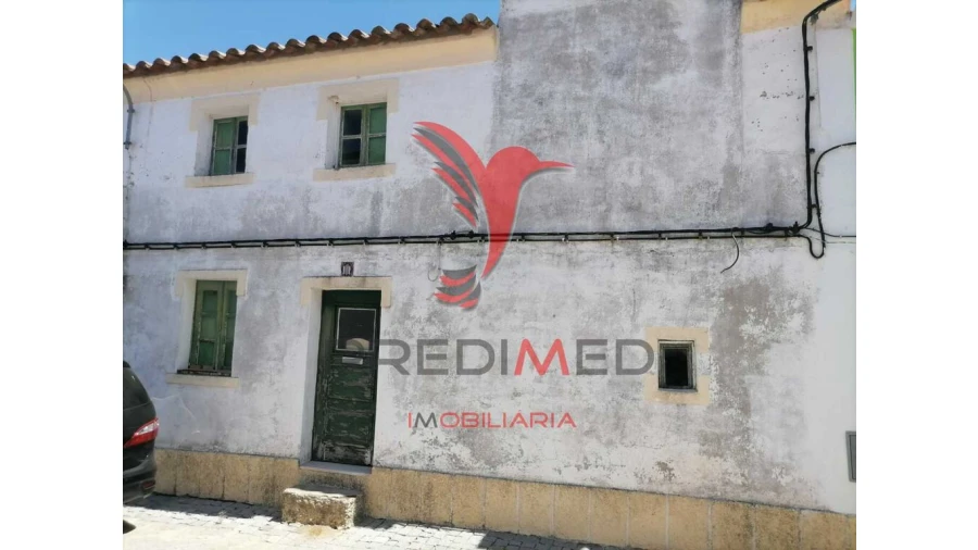 Moradia T3 para Venda em Alagoa