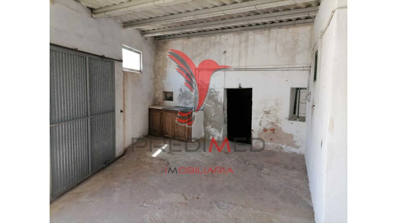 Moradia T3 para Venda em Alagoa Foto 2