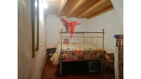 Moradia T2 para Venda em Alagoa