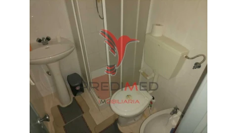 Moradia T2 para Venda em Alagoa