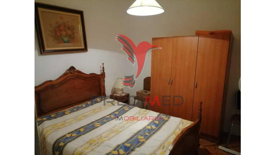 Moradia T2 para Venda em Alagoa Foto 11