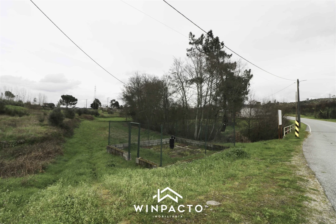 Terreno para Venda em Senhorim Foto 14